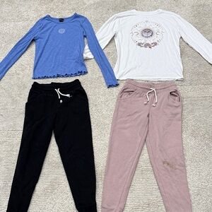 BUNDLE⭐️ girls 2 sweatpants, and 2 long sleeves